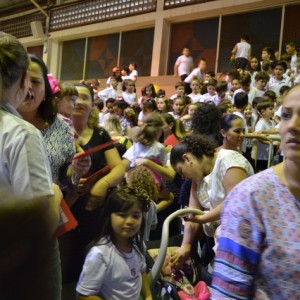 APRESENTAÇÕES EM HOMENAGEM AO DIA DAS MÃES