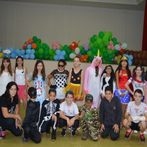 DESFILE DE FANTASIAS DO FUNDAMENTAL I