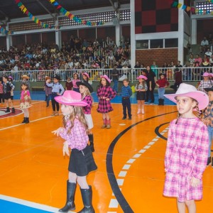 FESTA JUNINA - É O ARRAIÁ DO SANTÃO 2024