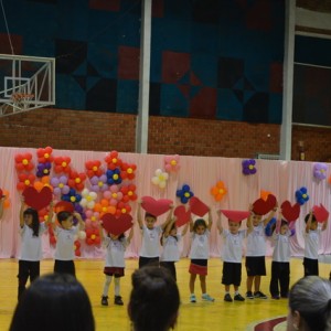 APRESENTAÇÕES EM HOMENAGEM AO DIA DAS MÃES