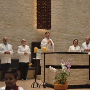 MISSA EM HOMENAGEM AO DIA DAS MÃES