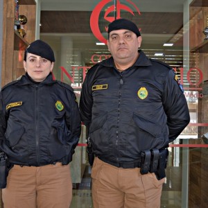 POLÍCIA DO PARANÁ À SERVIÇO DO COLÉGIO SANTO INÁCIO