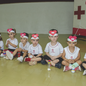 EDUCAÇÃO INFANTIL: SINGELOS GESTOS E SORRISOS, ORAÇÕES E BENÇÃOS - DIA DAS MÃES 2024