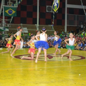 ABERTURA XXXV OLIMPÍADAS INTERNA  DO COLÉGIO SANTO INÁCIO