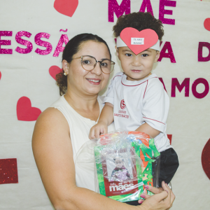 EDUCAÇÃO INFANTIL: SINGELOS GESTOS E SORRISOS, ORAÇÕES E BENÇÃOS - DIA DAS MÃES 2024