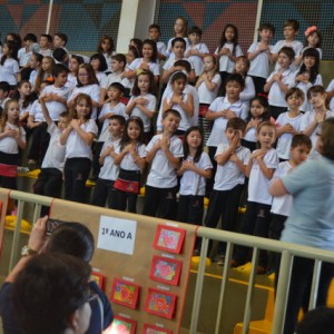 APRESENTAÇÕES EM HOMENAGEM AO DIA DAS MÃES