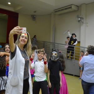 DESFILE DE FANTASIAS DO FUNDAMENTAL I