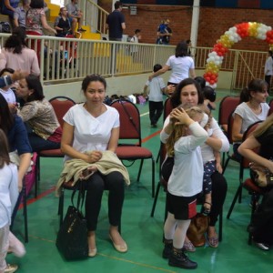 APRESENTAÇÕES EM HOMENAGEM AO DIA DAS MÃES