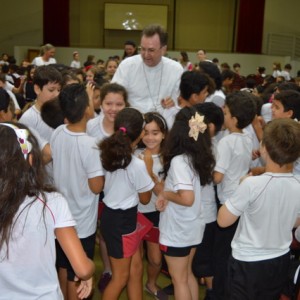 ARCEBISPO DOM ANUAR EM VISITA AO COLÉGIO SANTO INÁCIO