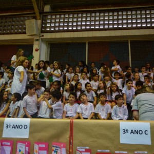 APRESENTAÇÕES EM HOMENAGEM AO DIA DAS MÃES