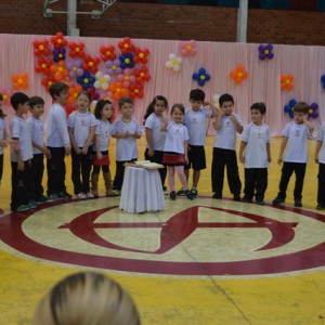 APRESENTAÇÕES EM HOMENAGEM AO DIA DAS MÃES