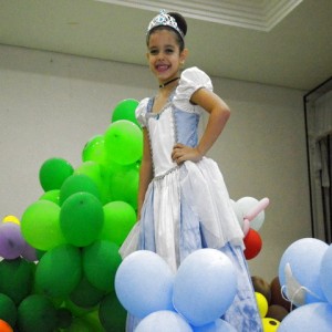 DESFILE DE FANTASIAS DO FUNDAMENTAL I