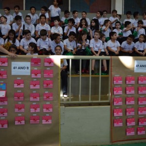 APRESENTAÇÕES EM HOMENAGEM AO DIA DAS MÃES