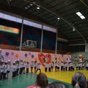 APRESENTAÇÕES EM HOMENAGEM AO DIA DAS MÃES