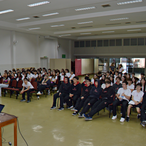 PALESTRA DIRECIONADA AOS NONOS ANOS, COM ÊNFASE NO MATERIAL DO SAS QUE SERÁ UTILIZADO NO 1º ANO DO ENSINO MÉDIO DE 2024