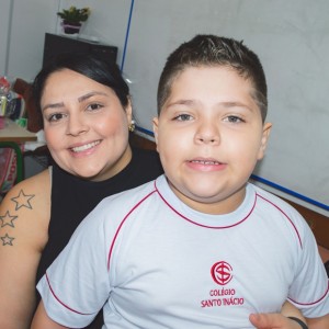 EDUCAÇÃO INFANTIL: SINGELOS GESTOS E SORRISOS, ORAÇÕES E BENÇÃOS - DIA DAS MÃES 2024