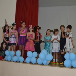 DESFILE DE FANTASIAS DO FUNDAMENTAL I