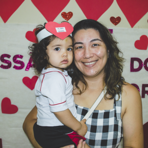 EDUCAÇÃO INFANTIL: SINGELOS GESTOS E SORRISOS, ORAÇÕES E BENÇÃOS - DIA DAS MÃES 2024