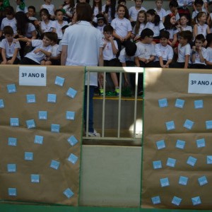 APRESENTAÇÕES EM HOMENAGEM AO DIA DAS MÃES