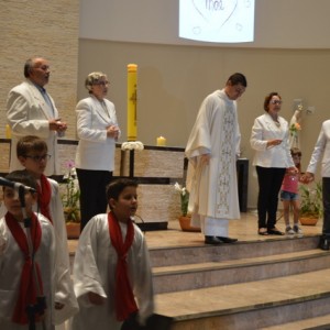 MISSA EM HOMENAGEM AO DIA DAS MÃES