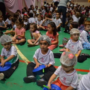 APRESENTAÇÕES EM HOMENAGEM AO DIA DAS MÃES