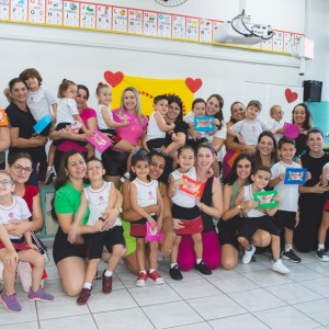 EDUCAÇÃO INFANTIL: SINGELOS GESTOS E SORRISOS, ORAÇÕES E BENÇÃOS - DIA DAS MÃES 2024