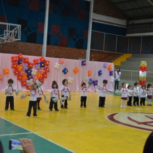 APRESENTAÇÕES EM HOMENAGEM AO DIA DAS MÃES