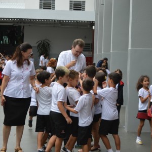 ARCEBISPO DOM ANUAR EM VISITA AO COLÉGIO SANTO INÁCIO