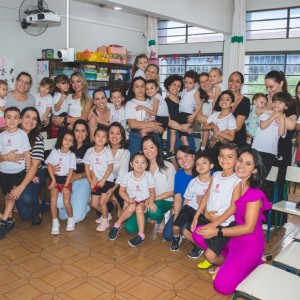 EDUCAÇÃO INFANTIL: SINGELOS GESTOS E SORRISOS, ORAÇÕES E BENÇÃOS - DIA DAS MÃES 2024