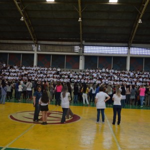 APRESENTAÇÕES EM HOMENAGEM AO DIA DAS MÃES