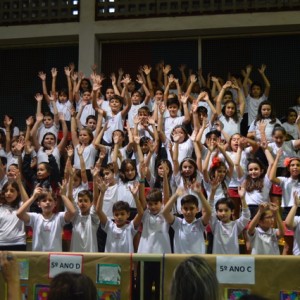 APRESENTAÇÕES EM HOMENAGEM AO DIA DAS MÃES