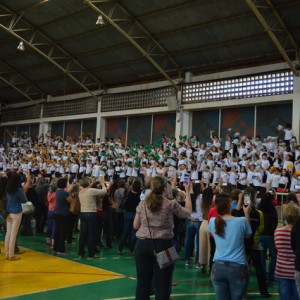 APRESENTAÇÕES EM HOMENAGEM AO DIA DAS MÃES