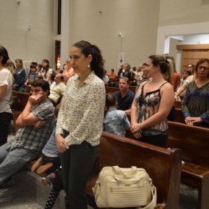 MISSA EM HOMENAGEM AO DIA DAS MÃES