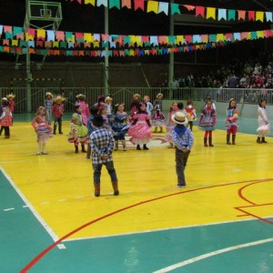 FESTA JUNINA 2016