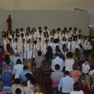 MISSA EM HOMENAGEM AS MÃES