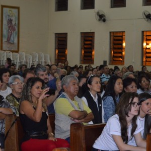 MISSA EM HOMENAGEM AS MÃES