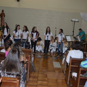 MISSA EM HOMENAGEM AS MÃES