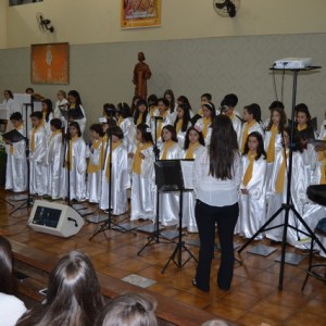 MISSA EM HOMENAGEM AS MÃES