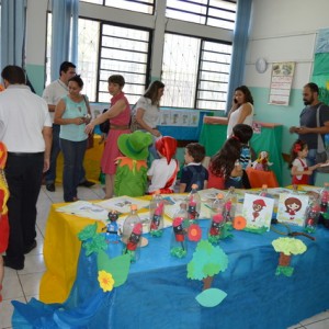 MOSTRA DE TRABALHOS 2016 - LITERATURA INFANTIL