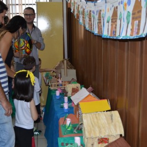 MOSTRA DE TRABALHOS 2016 - LITERATURA INFANTIL