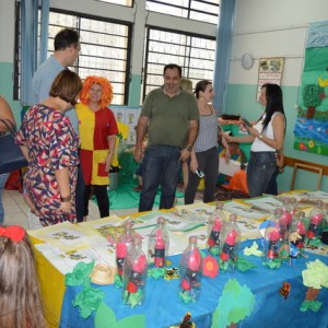 MOSTRA DE TRABALHOS 2016 - LITERATURA INFANTIL