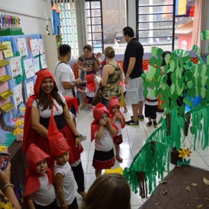 MOSTRA DE TRABALHOS 2016 - LITERATURA INFANTIL