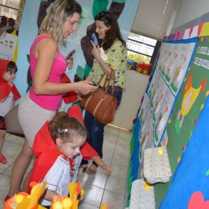 MOSTRA DE TRABALHOS 2016 - LITERATURA INFANTIL