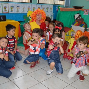 MOSTRA DE TRABALHOS 2016 - LITERATURA INFANTIL