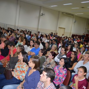 HOMENAGEM DA EDUCAÇÃO INFANTIL ÀS MÃES