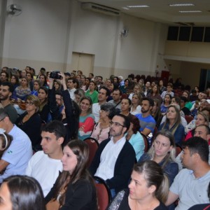 HOMENAGEM DA EDUCAÇÃO INFANTIL ÀS MÃES