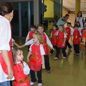 HOMENAGEM DA EDUCAÇÃO INFANTIL ÀS MÃES