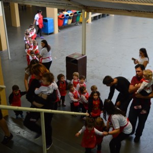 HOMENAGEM DA EDUCAÇÃO INFANTIL ÀS MÃES