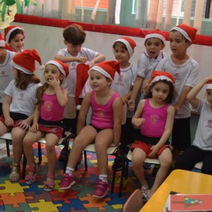 ENTREGA DAS ATIVIDADES DE 2016 E APRESENTAÇÃO DE NATAL